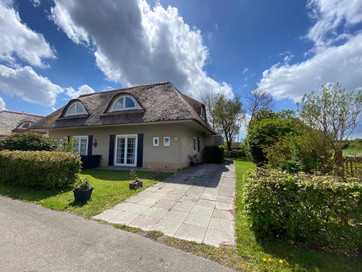 Holiday Beach House Hellevoetsluis Buitenkant foto