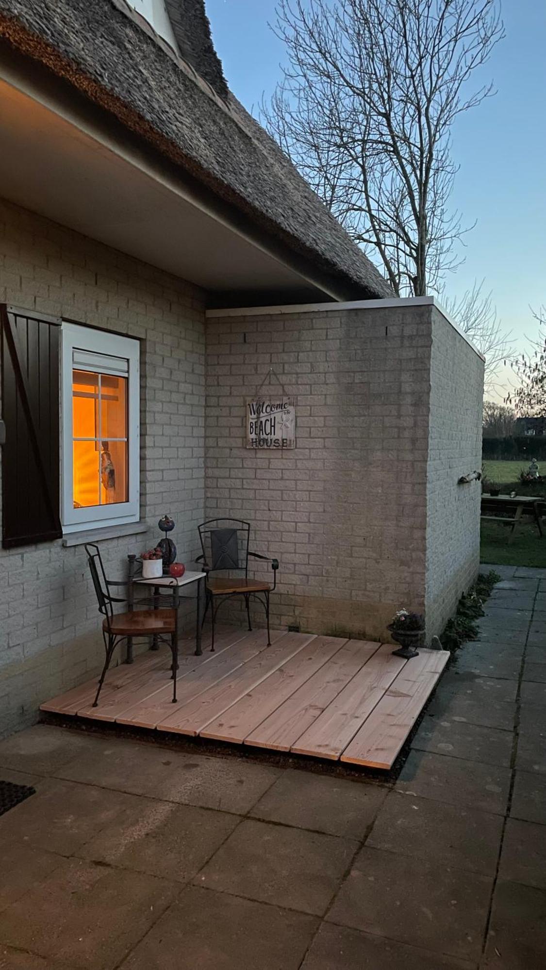 Holiday Beach House Hellevoetsluis Buitenkant foto